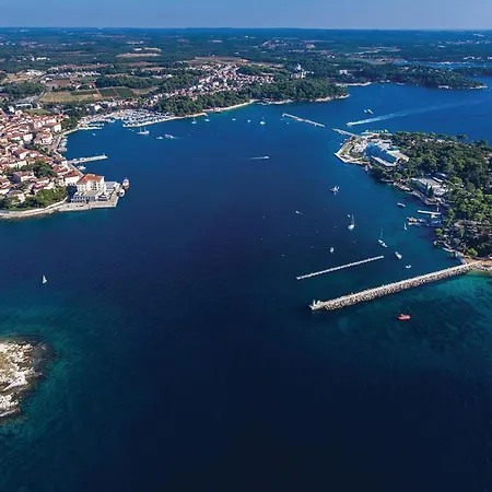 Beautiful Home In Tar Porec