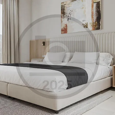 Beautiful Home In Tar בית נופש *